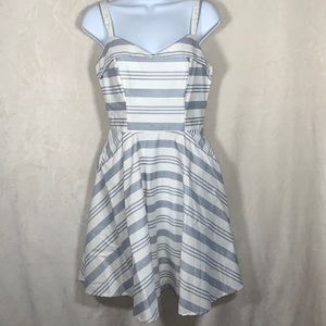NWT Francesca’s Jun & Ivy striped dress. Size Medium